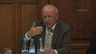 Discurso do Secretário de Estado das Comunidades Portuguesas sobre o Ensino Português no Estrangeiro